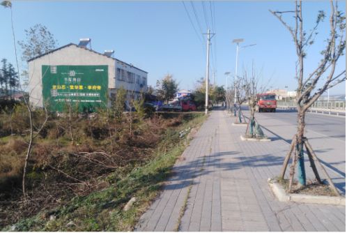 黄龙书山南院墙体广告