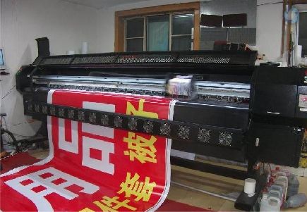 黄龙喷绘广告分辨率是多少？