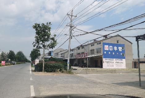 黄龙如何能保证墙体广告的醒目性？